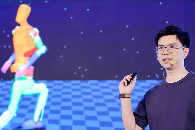 天才少年稚晖君永乐高机器人走路进场！AI模型做大脑，目标售价20万以内